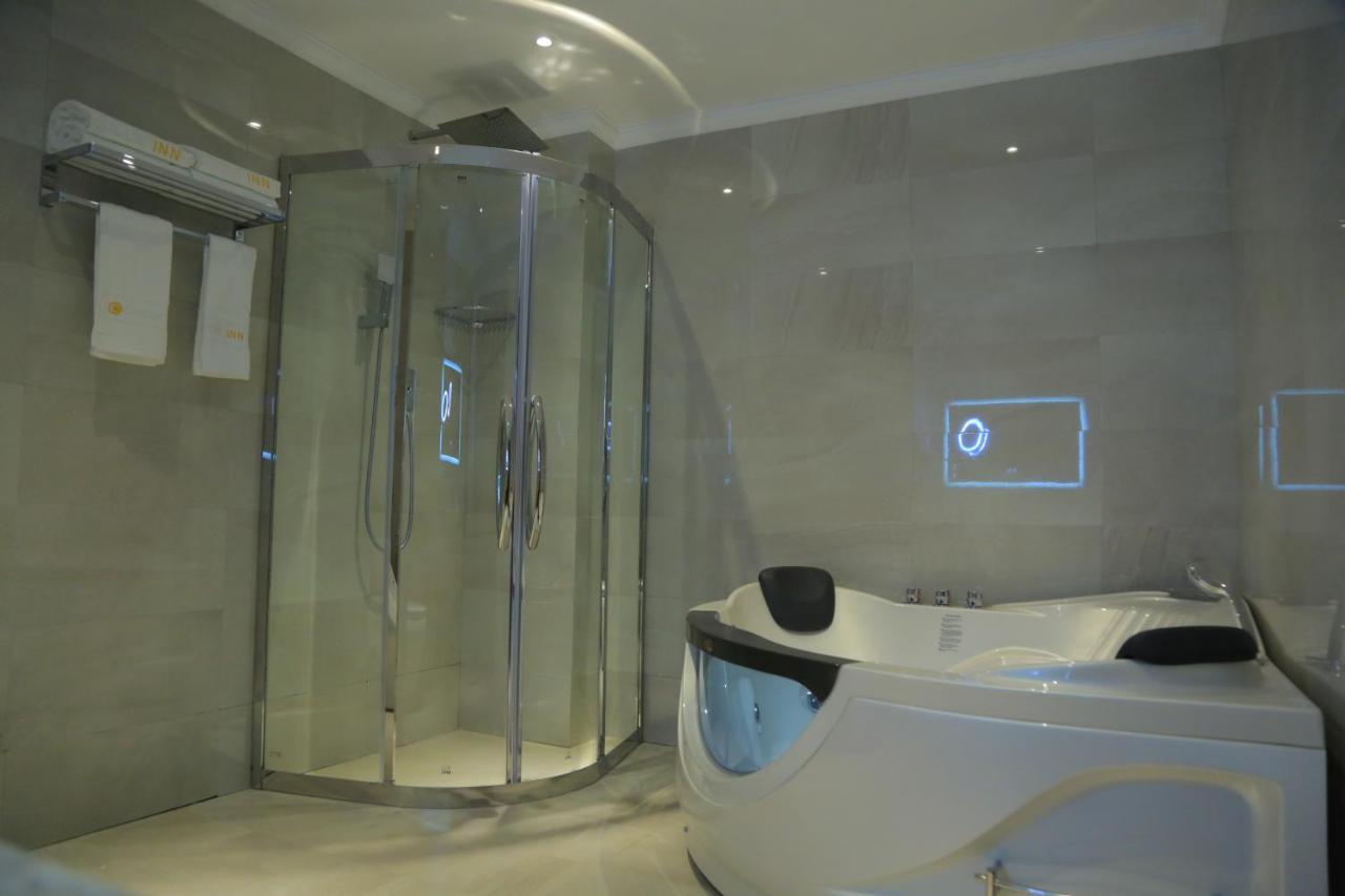 Check Inn Hotel Αντίς Αμπέμπα Εξωτερικό φωτογραφία