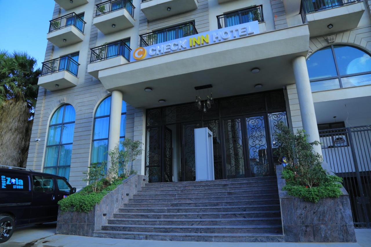Check Inn Hotel Αντίς Αμπέμπα Εξωτερικό φωτογραφία